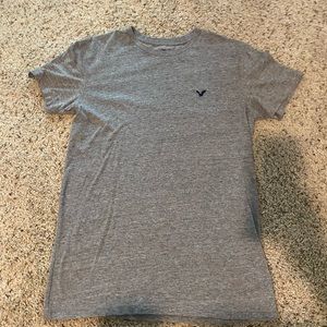 Men’s American Eagle soft T-shirt - Size: small
